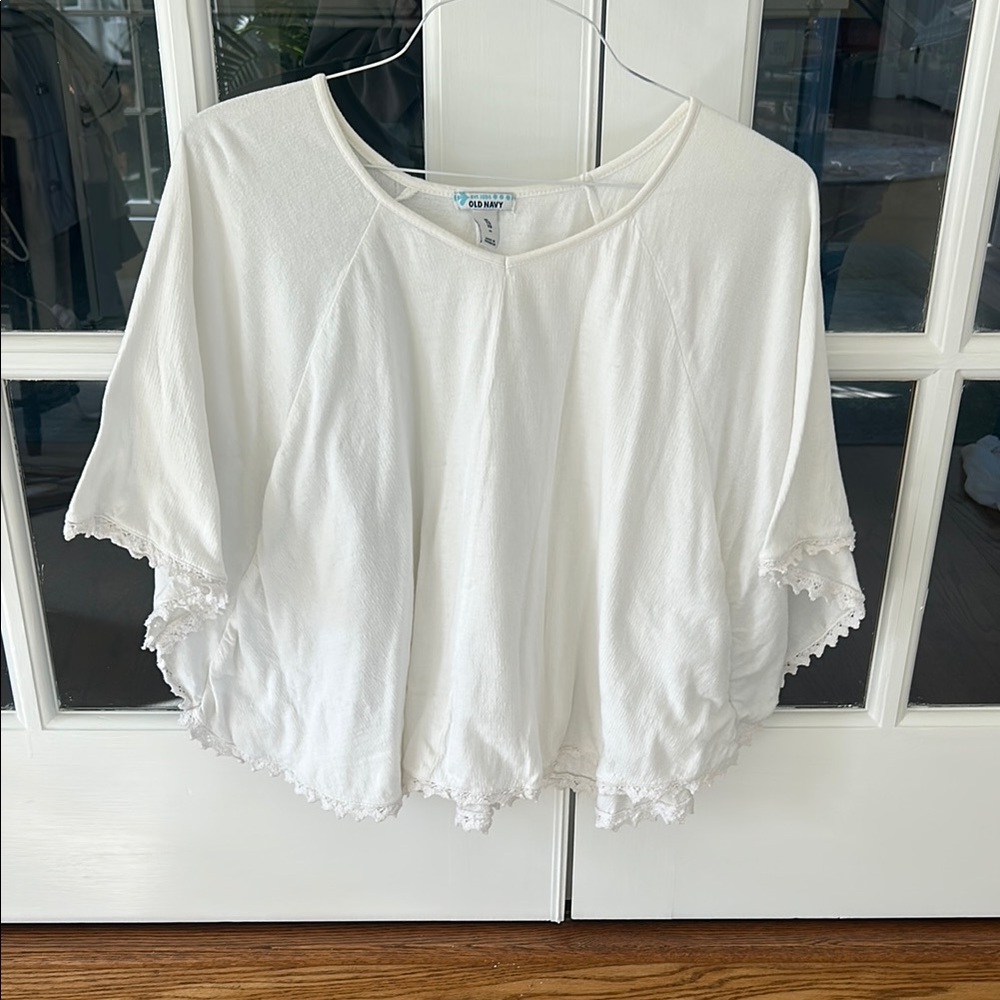Old Navy white Boxy Dolman Sleeve Blouse🌿